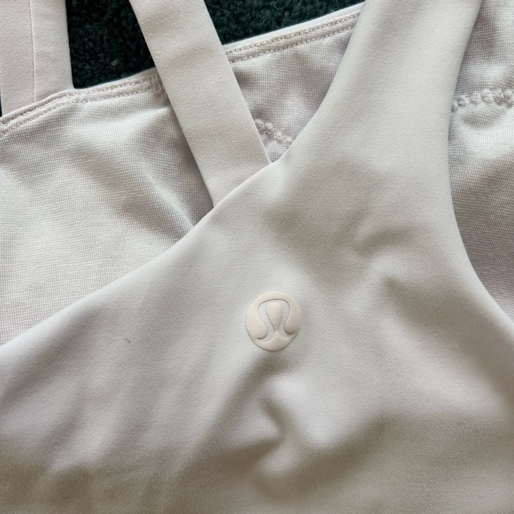 lululemon athletica Women's Cream Intimate Bra